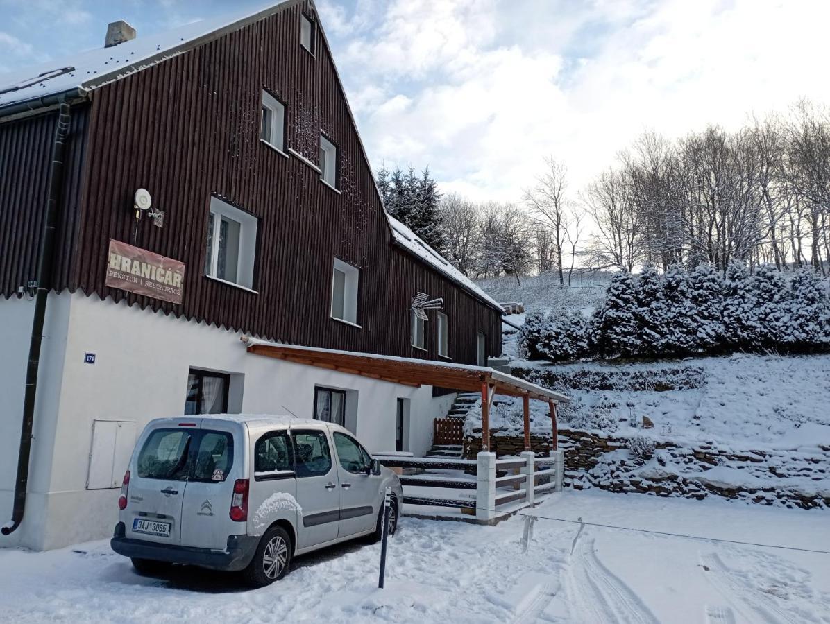 Penzion Hranicar Loučná pod Klínovcem Exteriör bild